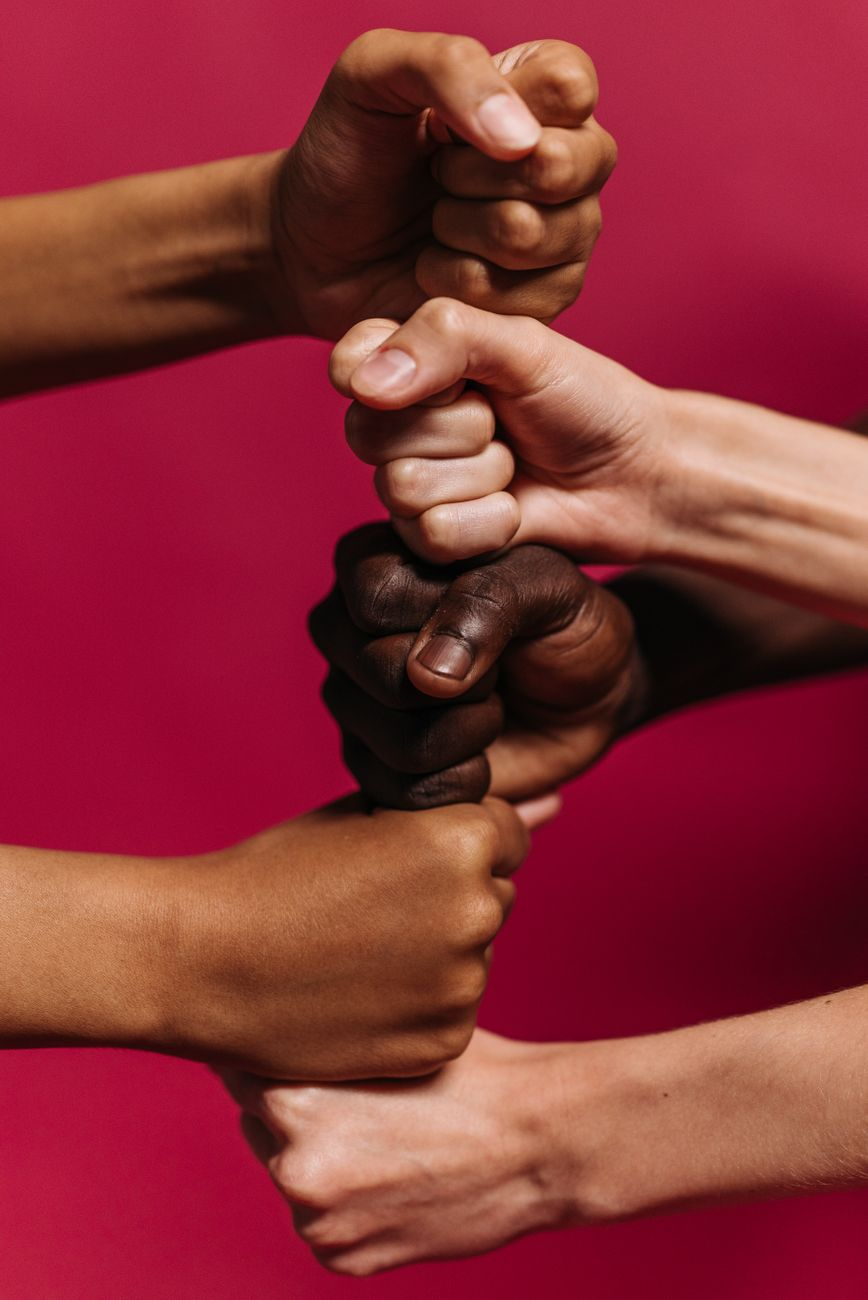Connecting Community: 5 Transgender Mutual Aid Resources to Bookmark Today